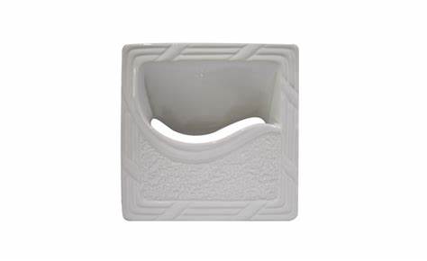 TRISENSA LOSTER KERAMIK RO-6C COLONIAL PUTIH 30X30 (DSC)